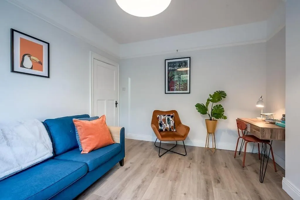 Central Belfast Apartments - Malone Hideaway 0*,  United Kingdom